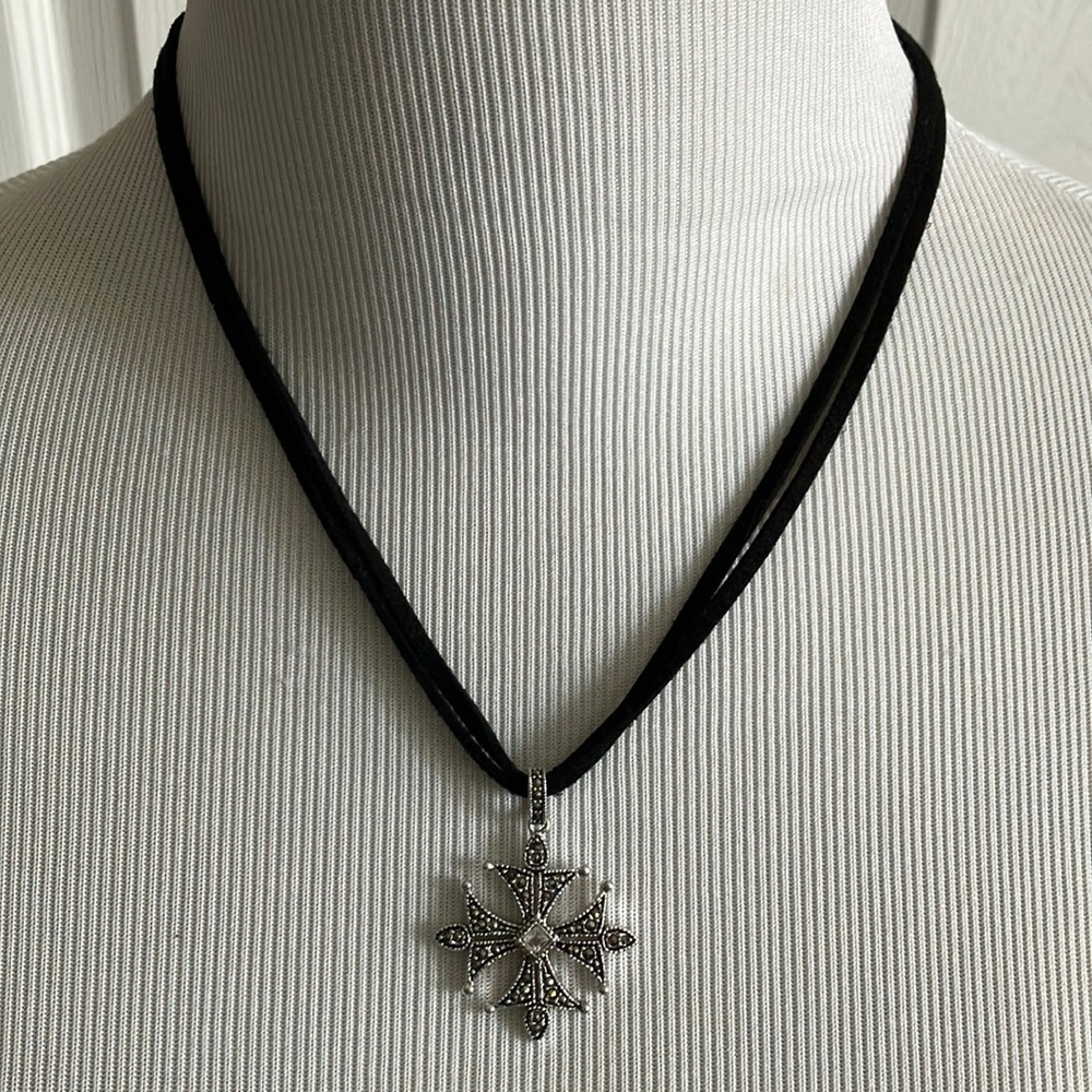 NWT Park Lane Renaissance (retired) necklace